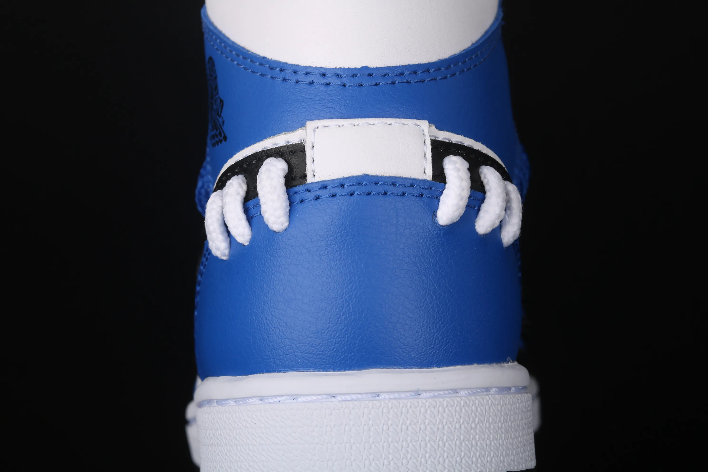 All categories Air Jordan Jordan series basketball shoes Air Jordan 1 Mid Air Jordan 1 Mid SE "Game Royal" AJ1 Joe 1 China White and Blue Deconstruction CV0152-401